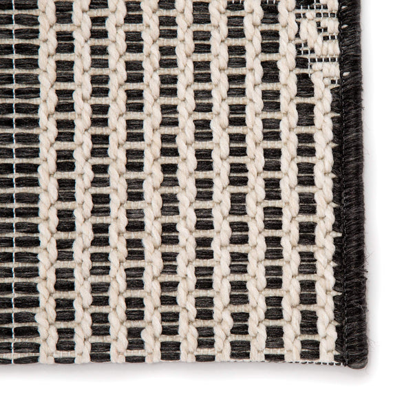 Jaipur Living Jaipur Living Shiloh Tribal Diamond Flatweave Polypropylene Rug for Patio Entryway Dark Gray 5'3"X7'6" RUG143356
