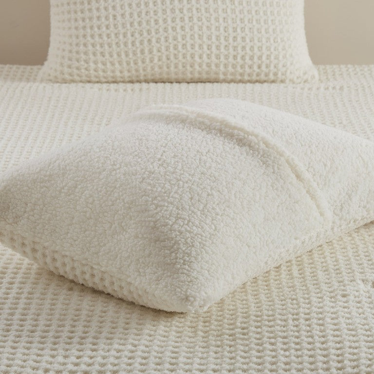 JLA Home Riordan Waffle Chenille Sherpa Comforter Set Oeko-Tex Certified Cozy Bedroom Warmth 104 W x 90 L MP10-9011
