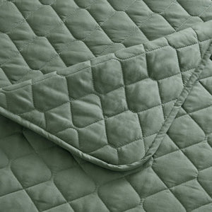 JLA Home Nocturne Velvet Jacquard Comforter Set with Glam Layered Bedding and Tailored Skirt MP10-9071