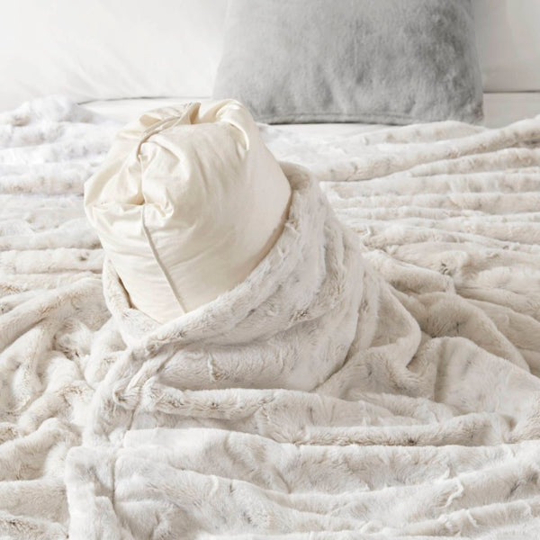 JLA Home Zuri Reversible Faux Fur and Mink Throw Blanket for Sofa or Bed Glam Comfort MP51-8529