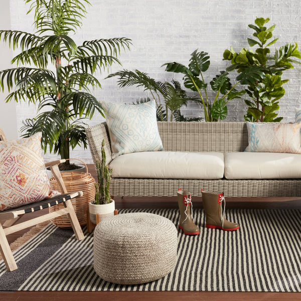 Jaipur Living Morro Bay Strand Mrb01 Handwoven Handmade 100% Polypropylene Lines Stripes Outdoor Rug Black, Beige 100% Polypropylene Rug150102