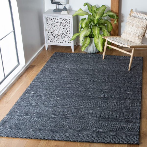Safavieh Marbella Modern Area Rug - Hand-loomed Elegance With Soft Wool & Durable Nylon For Timeless Style Charcoal 60% Wool,20% Nylon,And 20% Cotton Mrb556h-3sq