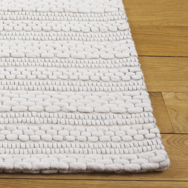 Safavieh Marbella Handloomed Runner Area Rug – Elegant Wool Blend For Hallways, Textured Comfort & Style Ivory 85% Wool 10% Cotton 5% Polyester Mrb825a-5