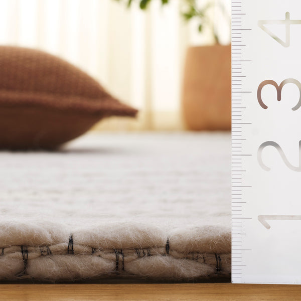 Safavieh Marbella Handloomed Runner Area Rug – Elegant Wool Blend For Hallways, Textured Comfort & Style Ivory 85% Wool 10% Cotton 5% Polyester Mrb825a-5