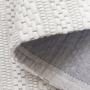 Safavieh Marbella Handloomed Runner Area Rug – Elegant Wool Blend For Hallways, Textured Comfort & Style Ivory 85% Wool 10% Cotton 5% Polyester Mrb825a-5