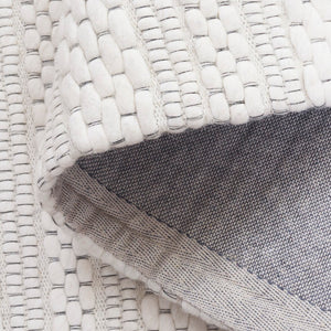 Safavieh Marbella Elegant Handloomed Area Rug For Cozy Living Spaces - Soft Wool Blend For Timeless Style Ivory 85% Wool 10% Cotton 5% Polyester Mrb825a-8