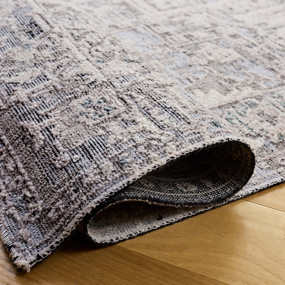 Safavieh Miranda Elegant Grey & Ivory Transitional Area Rug — Power-Loomed Turkey, Low-Profile Durable DéCor (48X72) 4'-0" x 6'-0" MRD306F-4