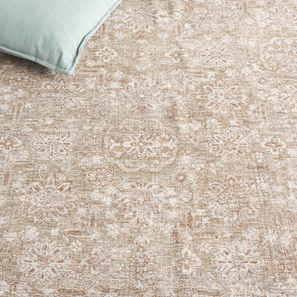 Safavieh Marigold Exquisite Turkish Area Rug With Timeless Elegance, Plush Comfort & Classic Floral Motifs Light Green ,Grey Polyester Mrg134y-10