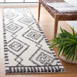 Safavieh Marrakesh 304 Power Loomed  Rug Ivory / Dark Grey MRK304A-9