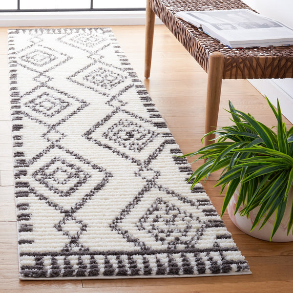 Safavieh Marrakesh 304 Power Loomed  Rug Ivory / Dark Grey MRK304A-9