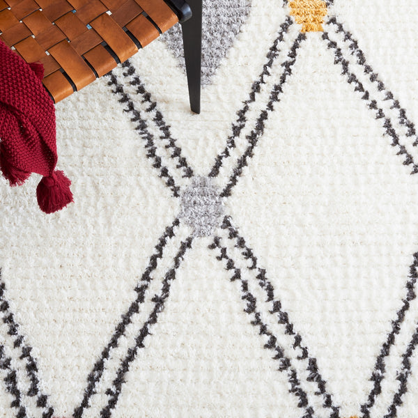 Safavieh Marrakesh 314 Power Loomed  Rug Ivory / Grey MRK314A-9