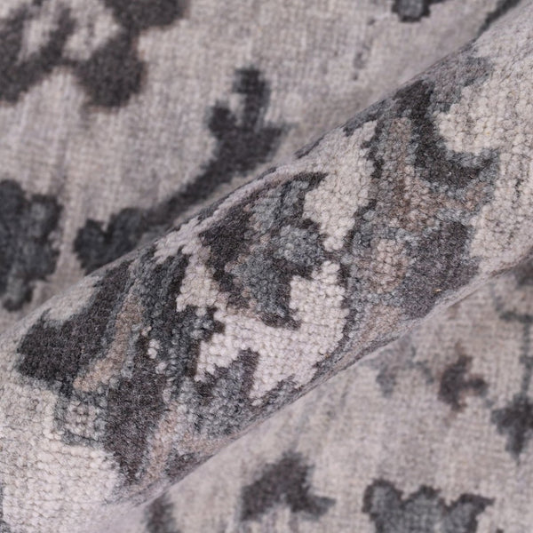 Amer Rugs Marlow Hand-knotted Area Rug With Floral Motifs, Perfect For Modern American Home Decor Style Light Gray Wool, Raw Handspun Silk Mrl70203