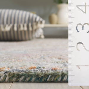 Safavieh Marquee Runner Rug - Hand-tufted Traditional Design For Hallways, Entryways, And Cozy Spaces Green ,Ivory Polyester Pile Mrq103y-5