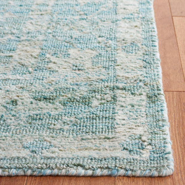 Safavieh Marquee 106 Hand Tufted Polyester Pile Transitional Rug Turquoise / Grey MRQ106K-8