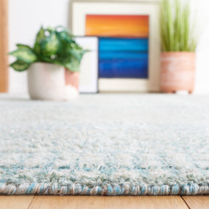Safavieh Marquee 107 Hand Tufted Polyester Pile Transitional Rug Turquoise / Grey MRQ107K-8
