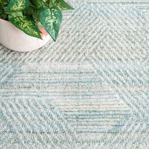 Safavieh Marquee 107 Hand Tufted Polyester Pile Transitional Rug Turquoise / Grey MRQ107K-8