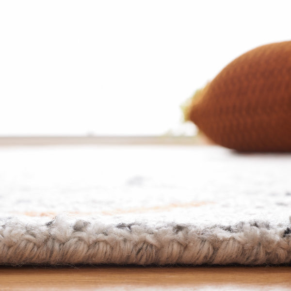 Safavieh Marquee 124 Hand Tufted Comtemporary Rug Rust / Grey MRQ124Q-8