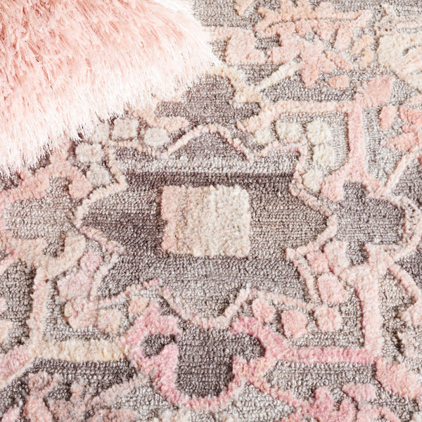 Safavieh Marquee 125 Hand Tufted Contemporary Rug Grey / Pink MRQ125F-8