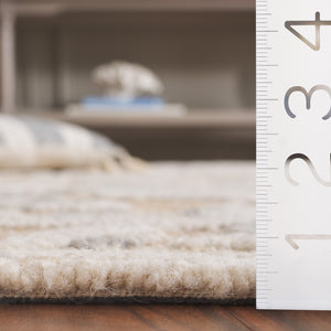 Safavieh Marquee Hand-tufted Indian Rug: Luxurious Wool & Cotton Blend, Perfect For Hallways & Entryways Rust ,Blue Wool And Cotton Mrq502p-6