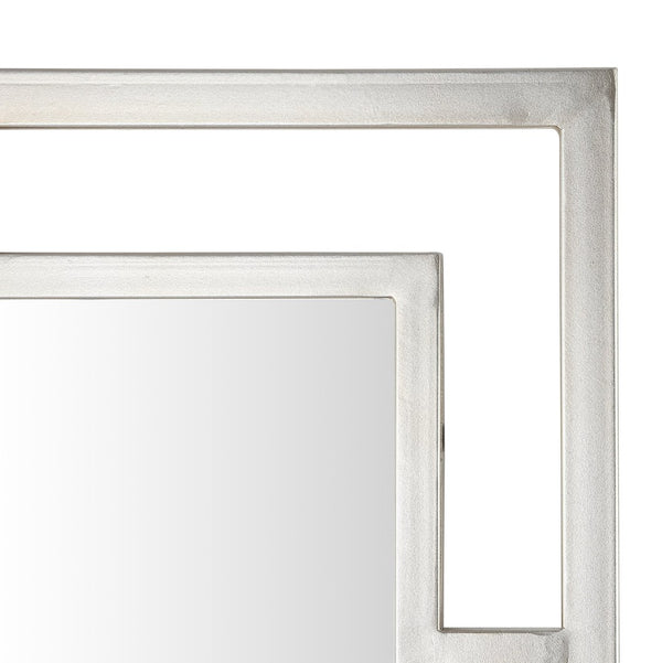 Safavieh GORLA, 22-Inch Silver Iron Mirror – Elegant Accent for Living Rooms, Bedrooms & Entryways MRR1054A