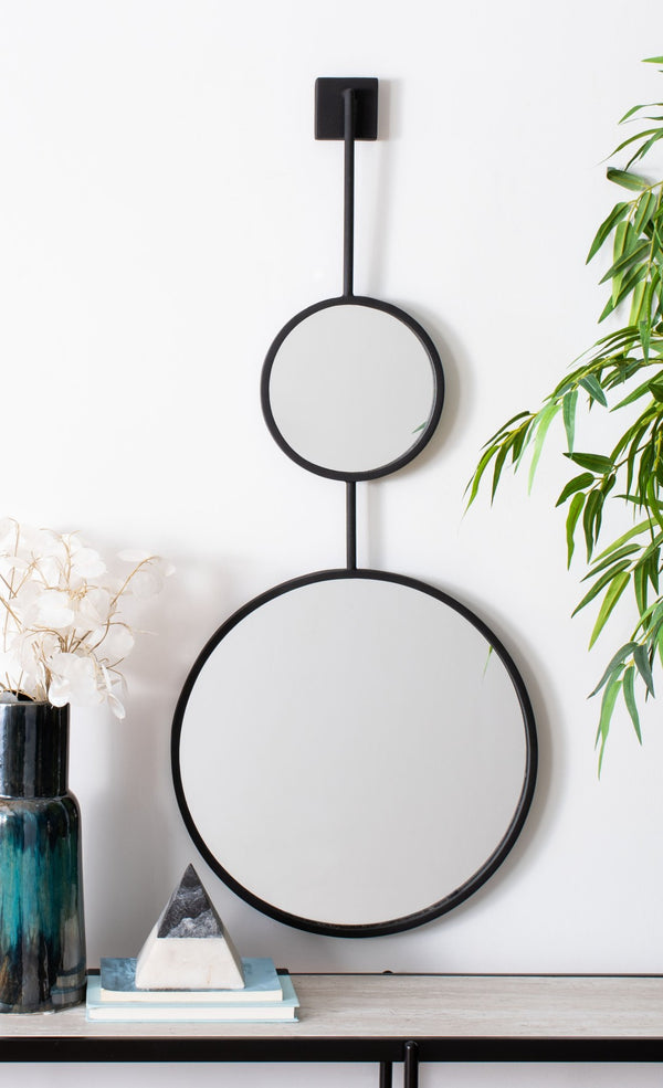 Safavieh JANDER Mirror - Sleek Minimalist Design with Matte Black Frame, Perfect for Any Modern Interior Space MRR3001A