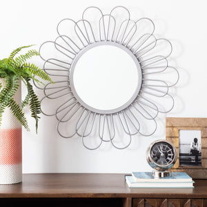 Safavieh LORENCE, 23" Silver Mirror - Elegant Iron Frame, Clear Glass & MDF for Stylish Home Décor Enhancements MRR3025A