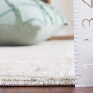 Safavieh Mason Exquisite Transitional Area Rug With Floral Motifs For Elegant Living Spaces, Durable & Soft Beige ,Dark Grey Polyester Msn117b-6r