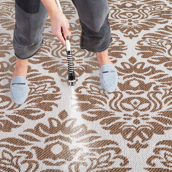 Safavieh Msr Elegant Damask Area Rug - Luxurious Indoor/Outdoor Décor For Timeless Sophistication And Style Cream ,Beige Polypropylene Msr135c-5