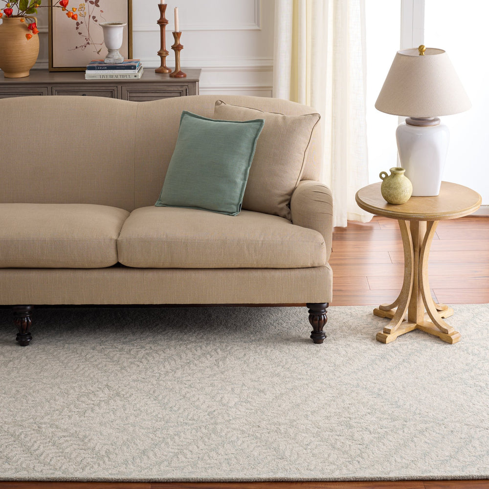 Safavieh Martha Hand-Tufted 8X10 Light Blue Ivory Floral Rug — 80% Wool 20% Cotton, Low-Profile Coastal Elegance MSR3552L-8