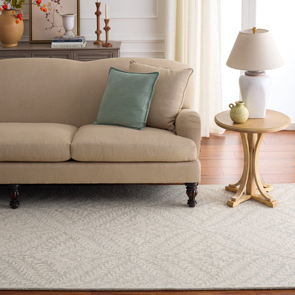 Safavieh Martha Hand-Tufted 8X10 Light Blue Ivory Floral Rug — 80% Wool 20% Cotton, Low-Profile Coastal Elegance MSR3552L-8