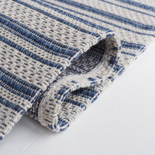 Safavieh Martha Stewart Elegant Cotton Area Rug | Chic Striped Design For Cozy Home Decor Solutions Navy ,Light Grey 100% Cotton Msr419n-6