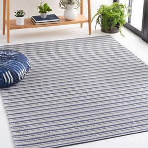 Safavieh Martha Stewart Elegant Cotton Area Rug | Chic Striped Design For Cozy Home Decor Solutions Navy ,Light Grey 100% Cotton Msr419n-6