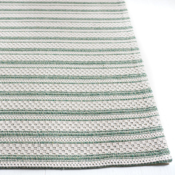 Safavieh Martha Stewart Elegant Cotton Area Rug | Chic Striped Design For Cozy Home Decor Solutions Green ,Ivory 100% Cotton Msr419y-6