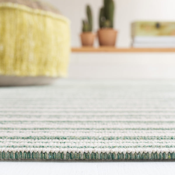 Safavieh Martha Stewart Elegant Cotton Area Rug | Chic Striped Design For Cozy Home Decor Solutions Green ,Ivory 100% Cotton Msr419y-6