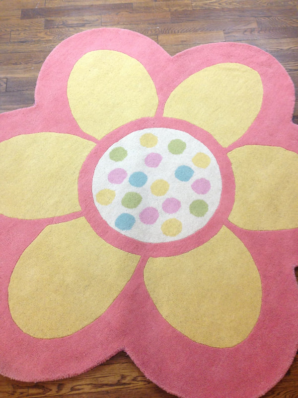 Safavieh Martha Stewart Egg Yolk Area Rug, Hand-tufted Wool, Cozy 4' X 4'4" Rectangle For Stylish Decor Egg Yolk Wool Msr4562a-4s