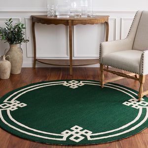 Safavieh Martha Hand-Tufted Green And Ivory Wool-Cotton Rug — Modern, Pattern-Free Small Area Accent For Home 4'-0" x 6'-0" MSR4626Y-4