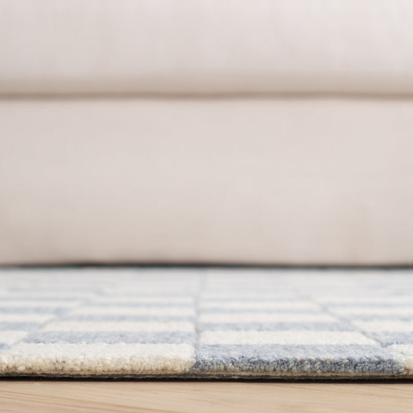 Safavieh Msr Contemporary Hand-tufted Area Rug - Luxurious Checkerboard Design For Modern Elegance In Any Room Light Blue ,Ivory 80% Wool,20% Cotton Msr4760l-6sq