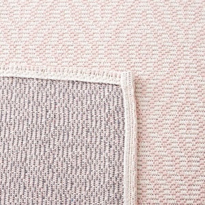 Safavieh Martha Stewart Cotton Area Rug: Elegant Geometric Design For Timeless Home Decor And Comfort Pink ,Ivory 100% Cotton Msr484u-28