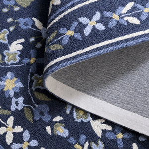 Safavieh Martha Hand-Tufted Navy And Ivory Wool Rug — Classic Floral-Traditional Design, Durable Low-Pile Comfort 3'-0" x 5'-0" MSR4954N-3