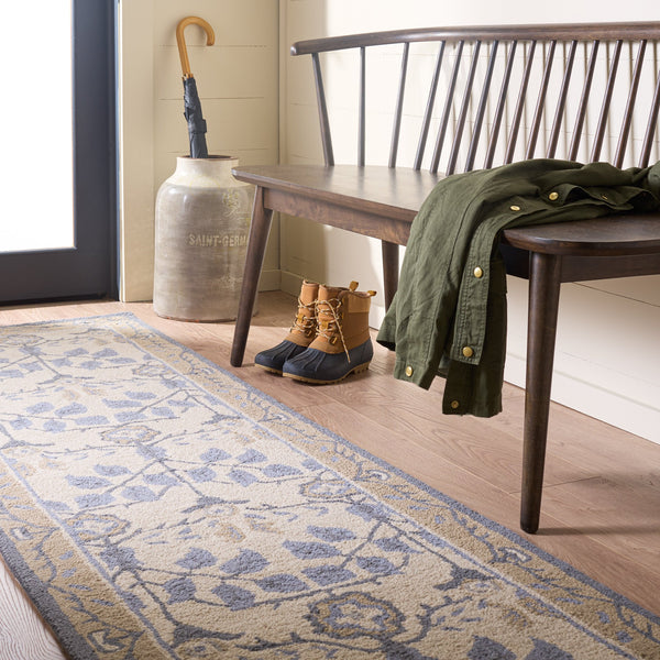 Safavieh Martha Hand-Tufted Light Blue And Ivory Floral Rug — 80% Wool Low-Pile Square For Elegant Living 6'-0" x 6'-0" MSR4956J-6SQ