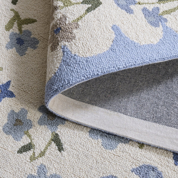 Safavieh Martha Hand-Tufted Ivory And Light Blue Wool Rug — Subtle Floral Farmhouse Charm, Low 3/8" Pile 6'-0" x 9'-0" MSR4958A-6