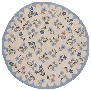 Safavieh Martha Hand‑Tufted Ivory & Light Blue Wool-Cotton Rug — Timeless Floral Motif, Low Pile Comfort 4'-0" x 6'-0" MSR4958A-4