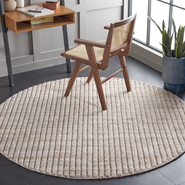 Safavieh Martha Modern Area Rug - Hand Loomed Textured Elegance For Contemporary Home Décor And Comfort Beige 80% Pet And 20% Cotton Msr7301b-4