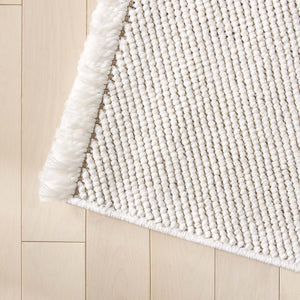 Safavieh Martha Elegant Power-loomed Area Rug For Luxurious Comfort And Timeless Sophistication In Any Space Ivory 78% Polyester,14% Cotton,8% Latex Msr920a-4