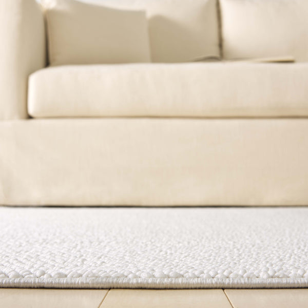 Safavieh Martha Elegant Power-loomed Area Rug For Luxurious Comfort And Timeless Sophistication In Any Space Ivory 78% Polyester,14% Cotton,8% Latex Msr920a-4