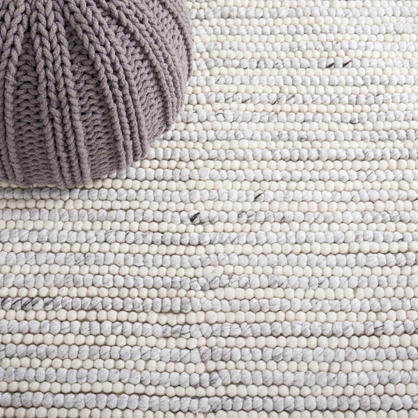 Safavieh Msr Contemporary Hand Woven Area Rug - Luxurious Wool & Cotton Blend For Elegant Home Decor Ivory ,Light Grey Wool And Cotton Msr9650g-5