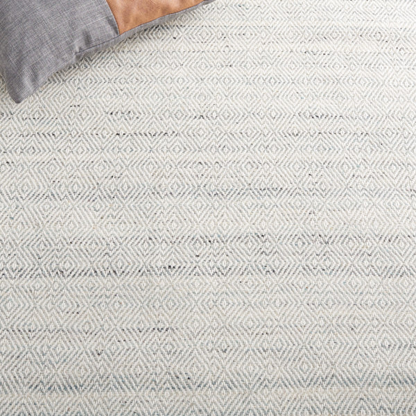 Safavieh Msr9675 Wilton Hand Woven Geometric Rug Light Blue / Ivory MSR9675J-8