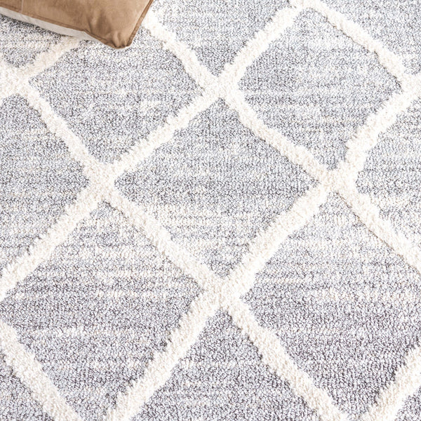 Safavieh Martha Stewart Lucia Shag Area Rug - Elegant Diamond Pattern, Durable Turkish Design For Any Space Grey ,Ivory Polypropylene Pile Msrs0710f-8