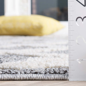 Safavieh Martha Stewart Lucia Shag Area Rug - Elegant Diamond Pattern, Durable Turkish Design For Any Space Grey ,Ivory Polypropylene Pile Msrs0750f-8