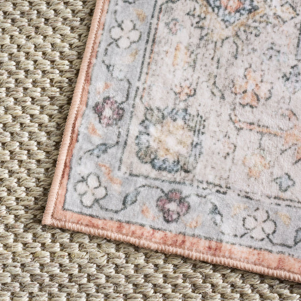 Safavieh Martha Stewart Washable Traditional Area Rug – Elegant Sage & Light Rust Design For Home Comfort Sage ,Light Rust Polyester Pile Msrw109w-25